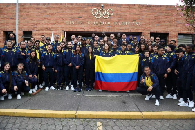 Entrega-del-Pabello-n-Nacional.jpeg