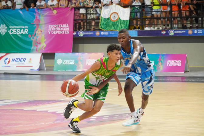 cesar-se-quedo-con-la-medalla-de-oro-en-baloncesto-en-los-juegos-intercolegiados-2023.jpeg