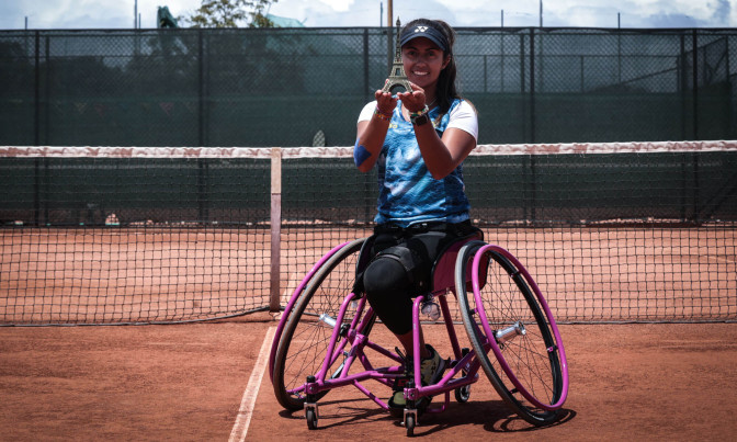 Tenista-en-silla-de-ruedas-Maria-Angelica-Bernal.jpg