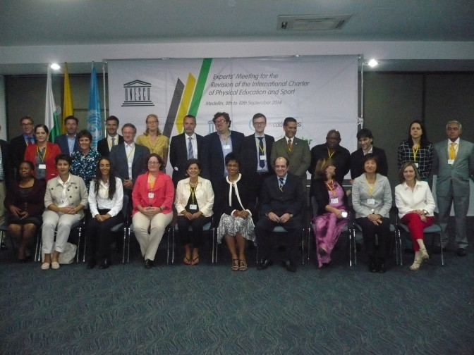 noticia-2014-09-11-expertos-unesco-medellin.jpg