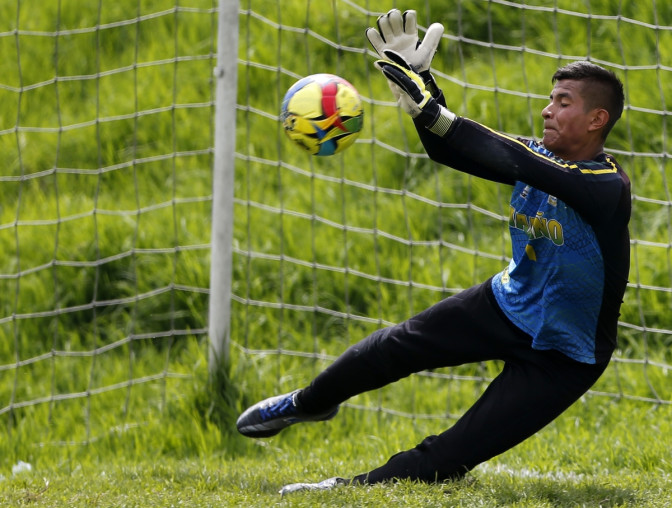 noticia-2014-11-05-jaime-herniquez-arquero-futbol.jpg