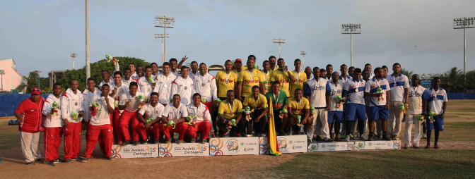 jeugos-caribe-bolivar-oro-beisbol-07-05-2015.jpg