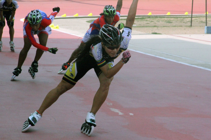 juegos-caribe-Stefany-Hurtado-oro-en-1000mts-baterias-07-05-2015.jpg