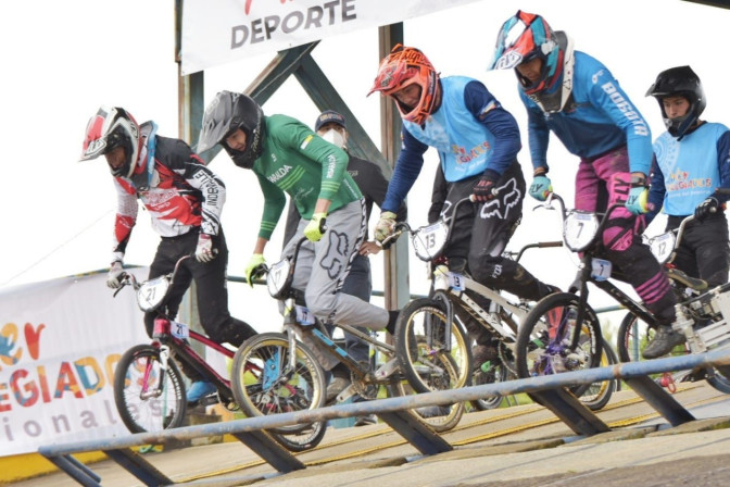 BMX-Juegos-Intercolegiados-2021-Final-Nacional.jpeg