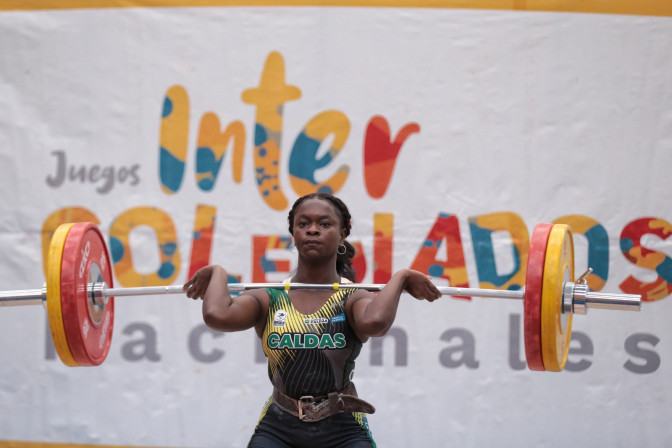 Levantamiento-de-pesas-Juegos-Intercolegiados.jpeg